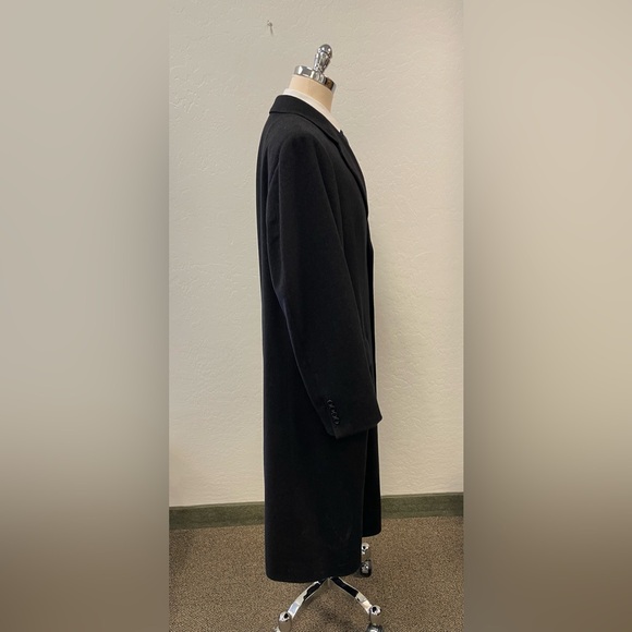 BARNEYS NEW YORK Substantial Weight Pure Cashmere Stanbury Overcoat Size 44 L - Picture 4 of 10